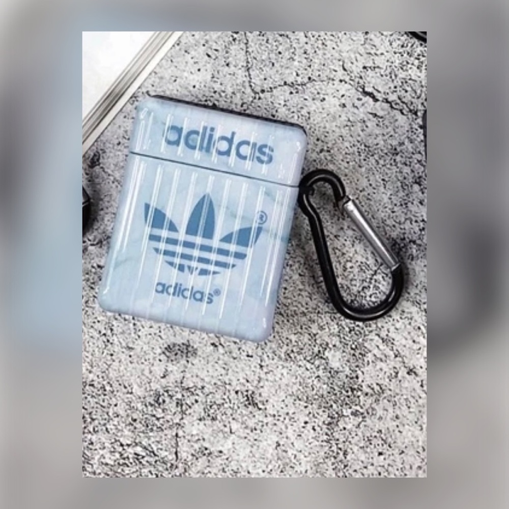 AIRPOD 1 & 2 PROTECTIVE CASE W/ KEYRING